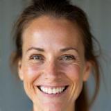 Claire Dubois, Coach sportive & Yoga chez Fitness Élan